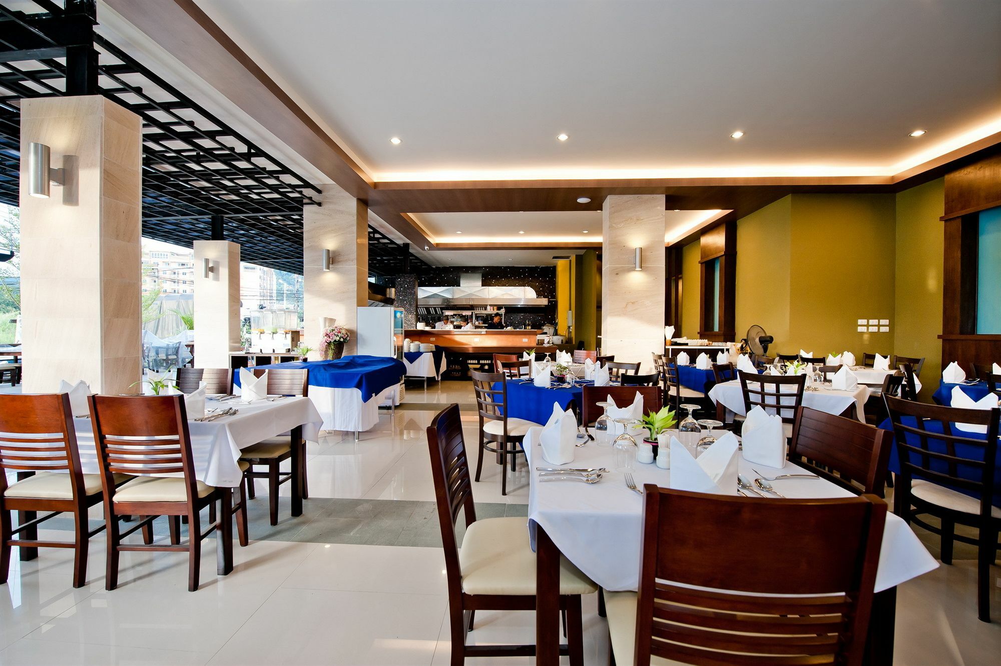Tuana Blue Sky Patong 호텔 외부 사진